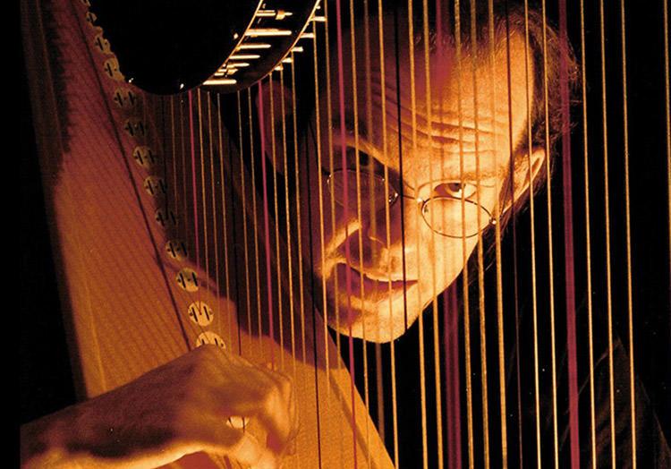 famous-contemporary-harp-players-in-the-world-radio-art-the-art-of